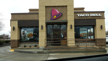 Taco Bell outside