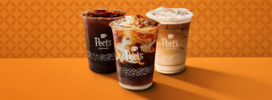 Peet's Coffee outside