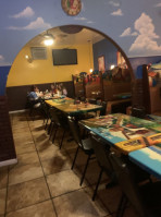 El Cinco Demayo inside