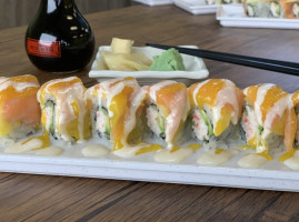 Eiko Cafe Sushi Donburi food