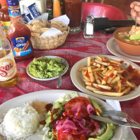 El Sazon Jarocho Taco Truck food