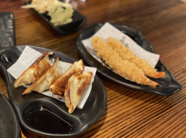 Sushi Masa inside