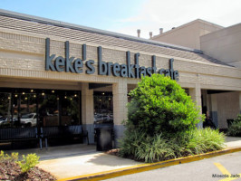 Keke's Breakfast Cafe outside