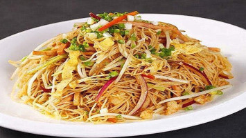 Oriental Kitchen food