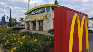 Mcdonald's outside