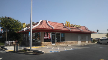 Mcdonald's outside