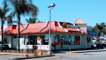 Mcdonald's outside