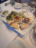 Mykonos Cafe Taverna food
