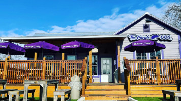 The Purple Pig Bbq outside