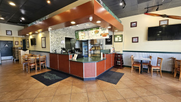 Wingstop inside