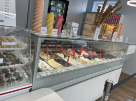 Rosso Gelato food