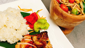 Bangkok Bold Thai Asian Fusion Kitchen food