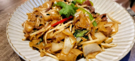 What De Health Thai food