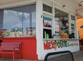 Mexitreats And Taqueria outside
