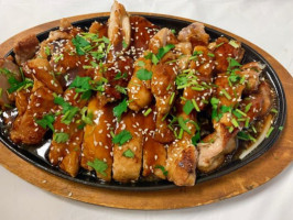 China Fun Lù Jiǎo Jiǔ Jiā food