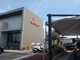 Chick-fil-a outside