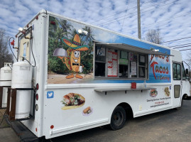 Paco’s Tacos Catering inside
