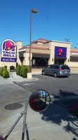 Taco Bell outside