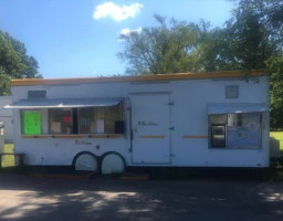 Taqueria Tomatitos Food Truck inside