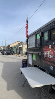 Aunt Mildred's #10 Bbq Food Truck outside