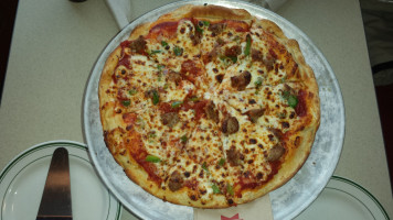 Larosa's Pizzeria food