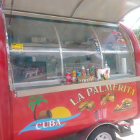 La Palmerita Cuban Cafeteria food