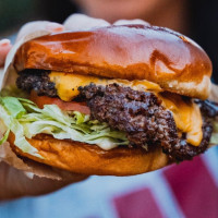 Bae's Burgers ️ food