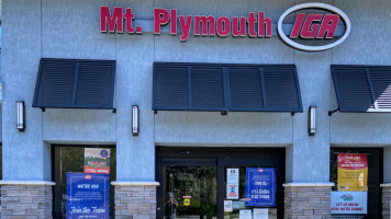 Mt. Plymouth Iga Fresh Market Deli inside