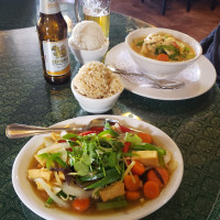 Mai Thai On Main food