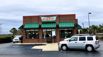 Krispy Kreme outside