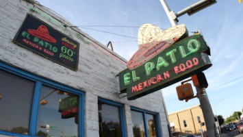 El Patio outside