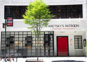 Aretsky's Patroon outside