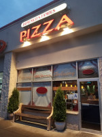 Domenico's Pizzeria outside