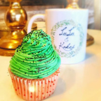 Lulu Kakes, Cupcakery And Sweet Shoppe food