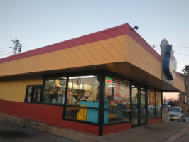 Church's Texas Chicken outside