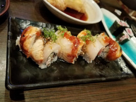 Harajuku Sushi inside