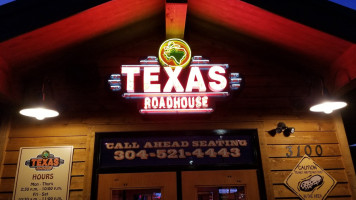 Texas Roadhouse food