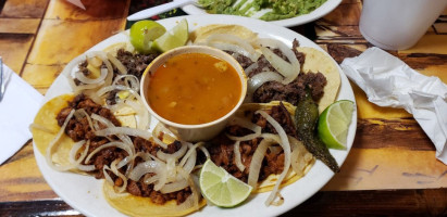 Taqueria Jalisco's food
