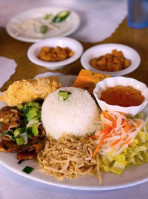 Com Tam Thanh food