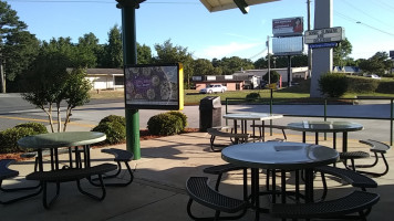 Sonic Drive-in inside