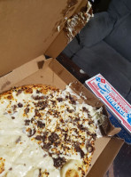 Domino's Pizza food