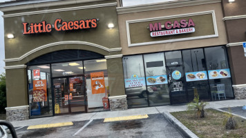 Little Caesars Pizza outside