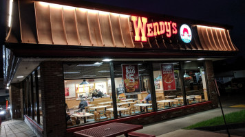 Wendy's inside