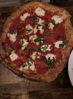 Zeffiro's Pizzeria Downtown food
