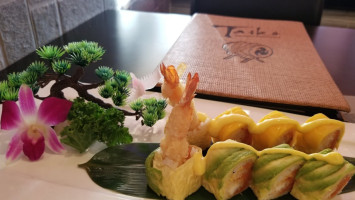 Taiko Sushi food
