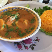 El Tiburon Seafood Restaurant Bar And Grill food