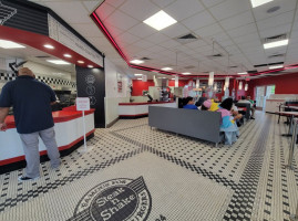 Steak 'n Shake food