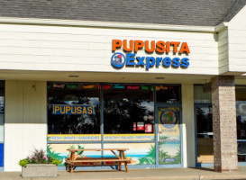 Pupusita Express outside
