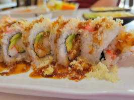Kimmi's Sushi inside