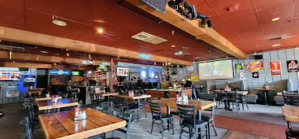 Daman's And Grill inside